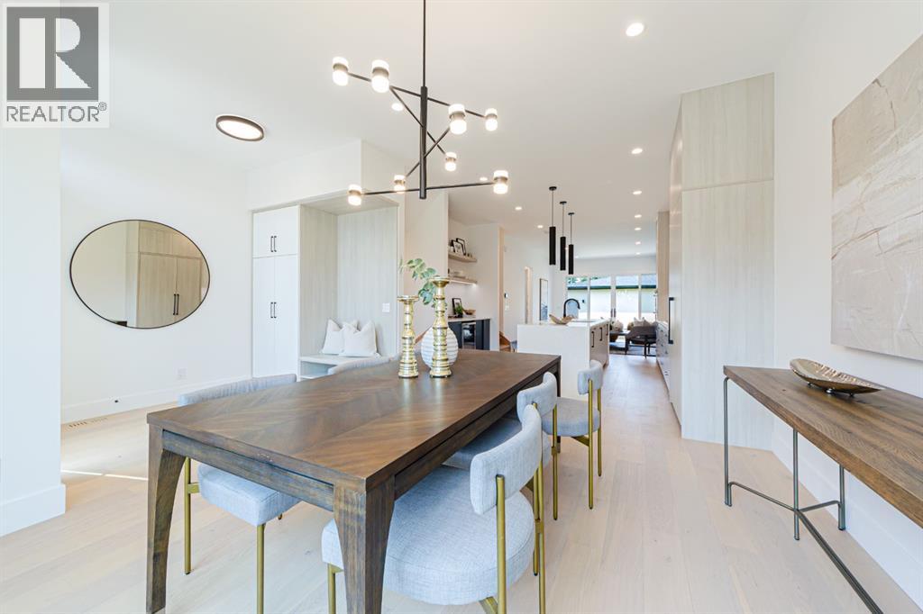 2302 Osborne Crescent SW - 4