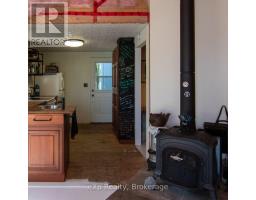 99 Teddy Bear Lane, South Bruce Peninsula, ON N0H2T0 Photo 11
