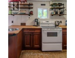 99 Teddy Bear Lane, South Bruce Peninsula, ON N0H2T0 Photo 14
