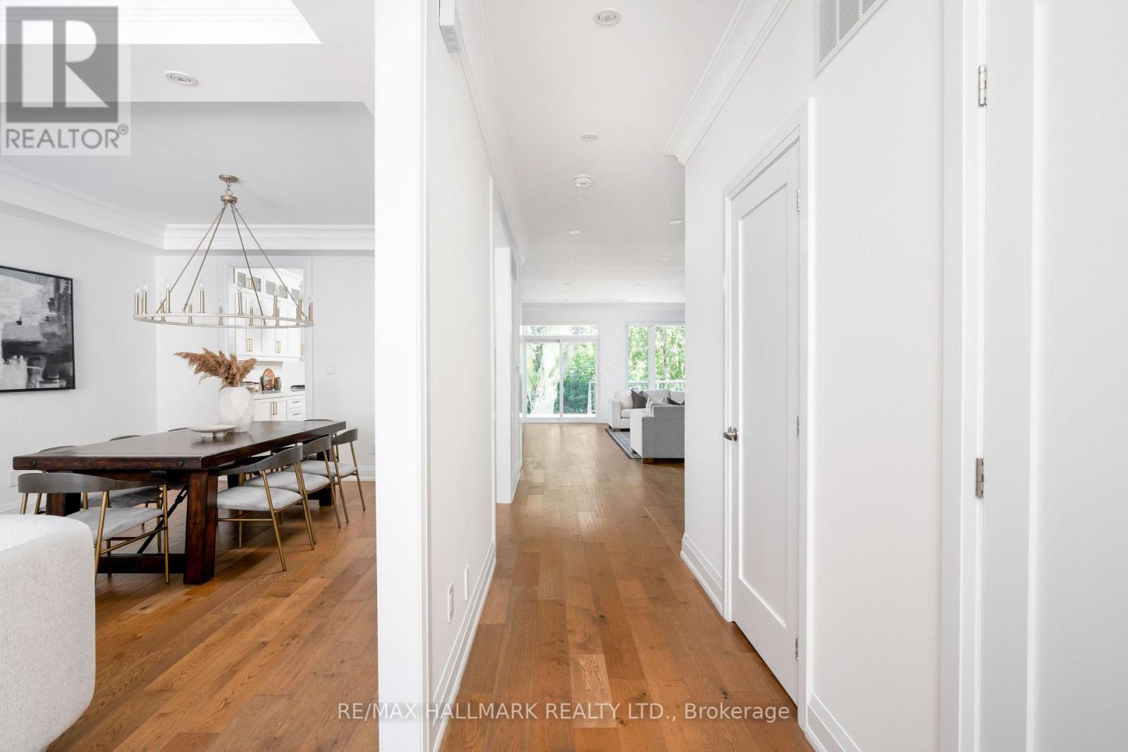 136 GLENWOOD CRESCENT - 10