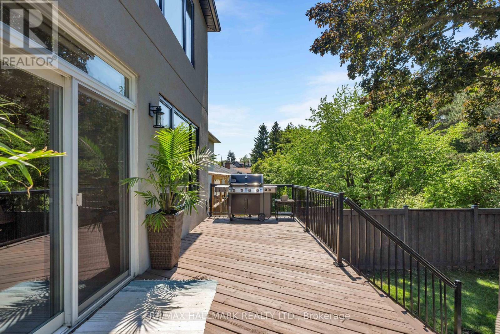 136 GLENWOOD CRESCENT - Image 41