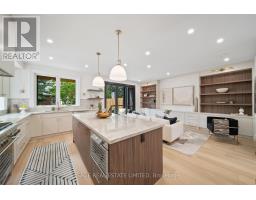 116 Lee Avenue, Toronto, ON M4E2P3 Photo 12