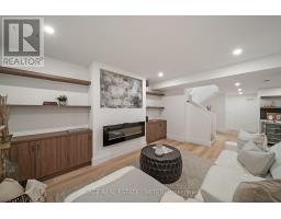 116 Lee Avenue, Toronto, ON M4E2P3 Photo 35