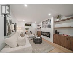 116 Lee Avenue, Toronto, ON M4E2P3 Photo 37