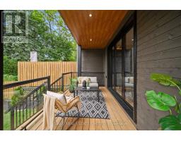 116 Lee Avenue, Toronto, ON M4E2P3 Photo 41