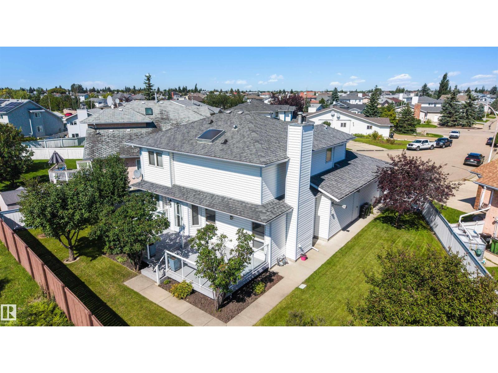 15304 74 ST NW - 3