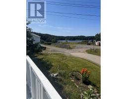 22 Hillview Drive thumbnail 8