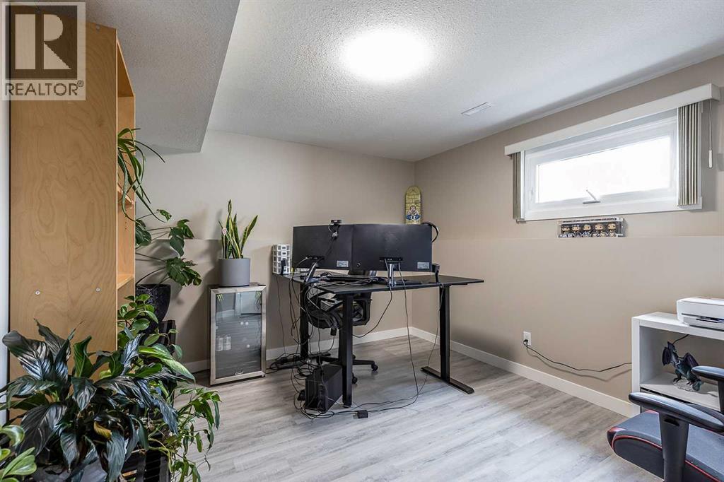 73 Cooper Road SE - Image 37