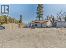 Primary Bedroom - 5615 Simpson Road, Summerland, BC V0H1Z2 Photo 6