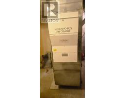 553 Rogers Road, Toronto, ON M6M1B4 Photo 20