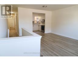 553 Rogers Road, Toronto, ON M6M1B4 Photo 7