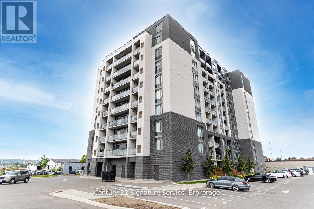 #911 716 MAIN STREET E - 36