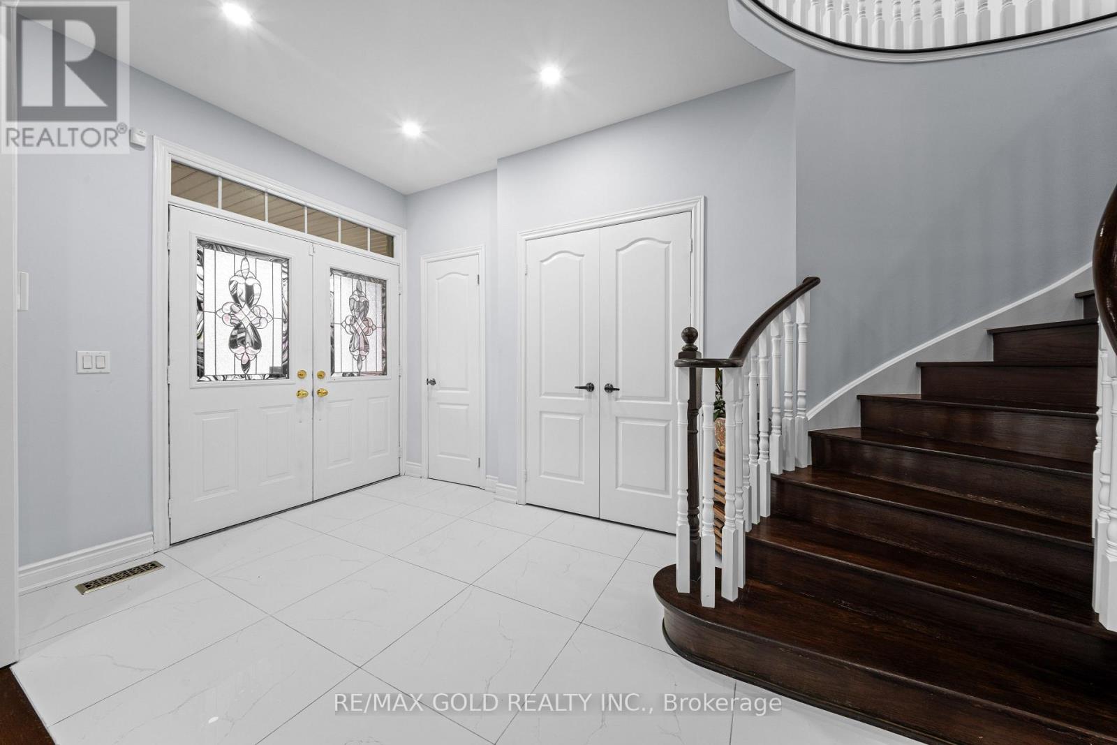 58 BRUNETTA WAY - Image 3