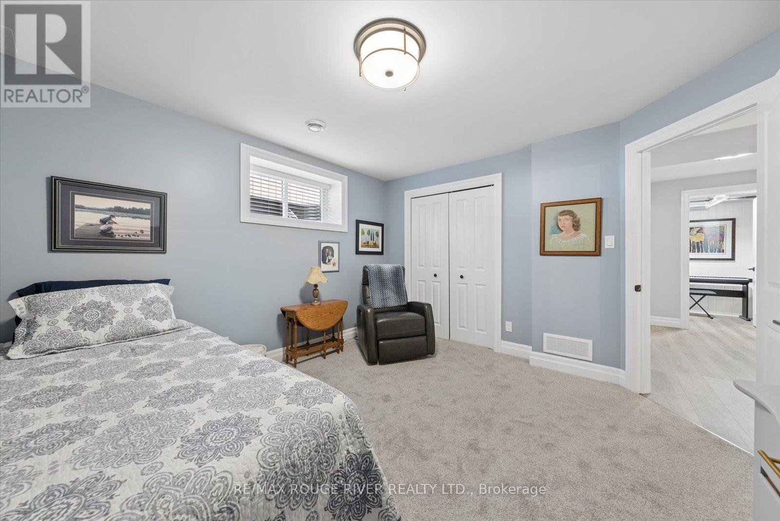 25 AMBROSIA TERRACE - Image 29