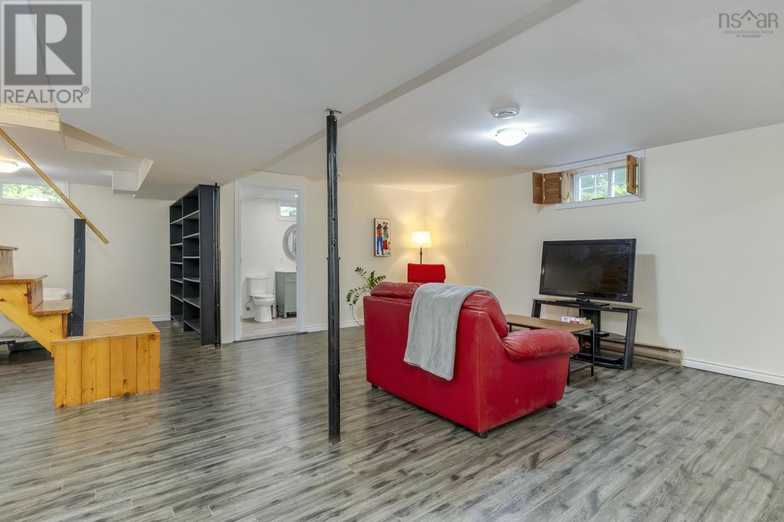 Property 29 of 48 of 117 Brookside Road
