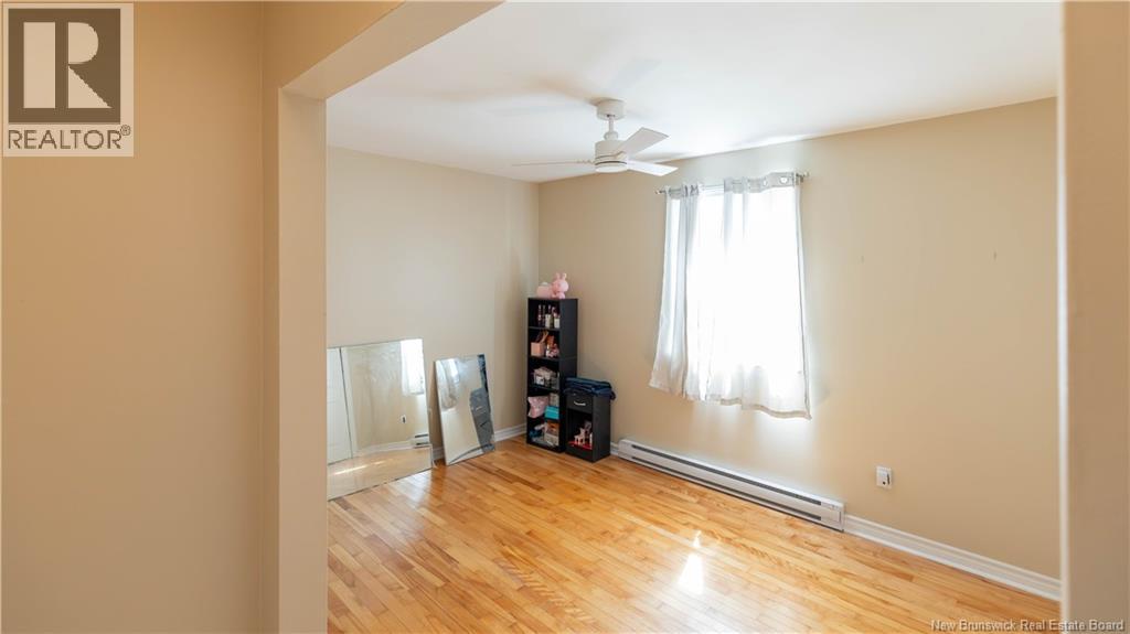 5 Esdale Drive - Image 18