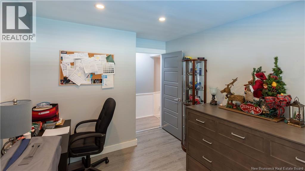 5 Esdale Drive - 35