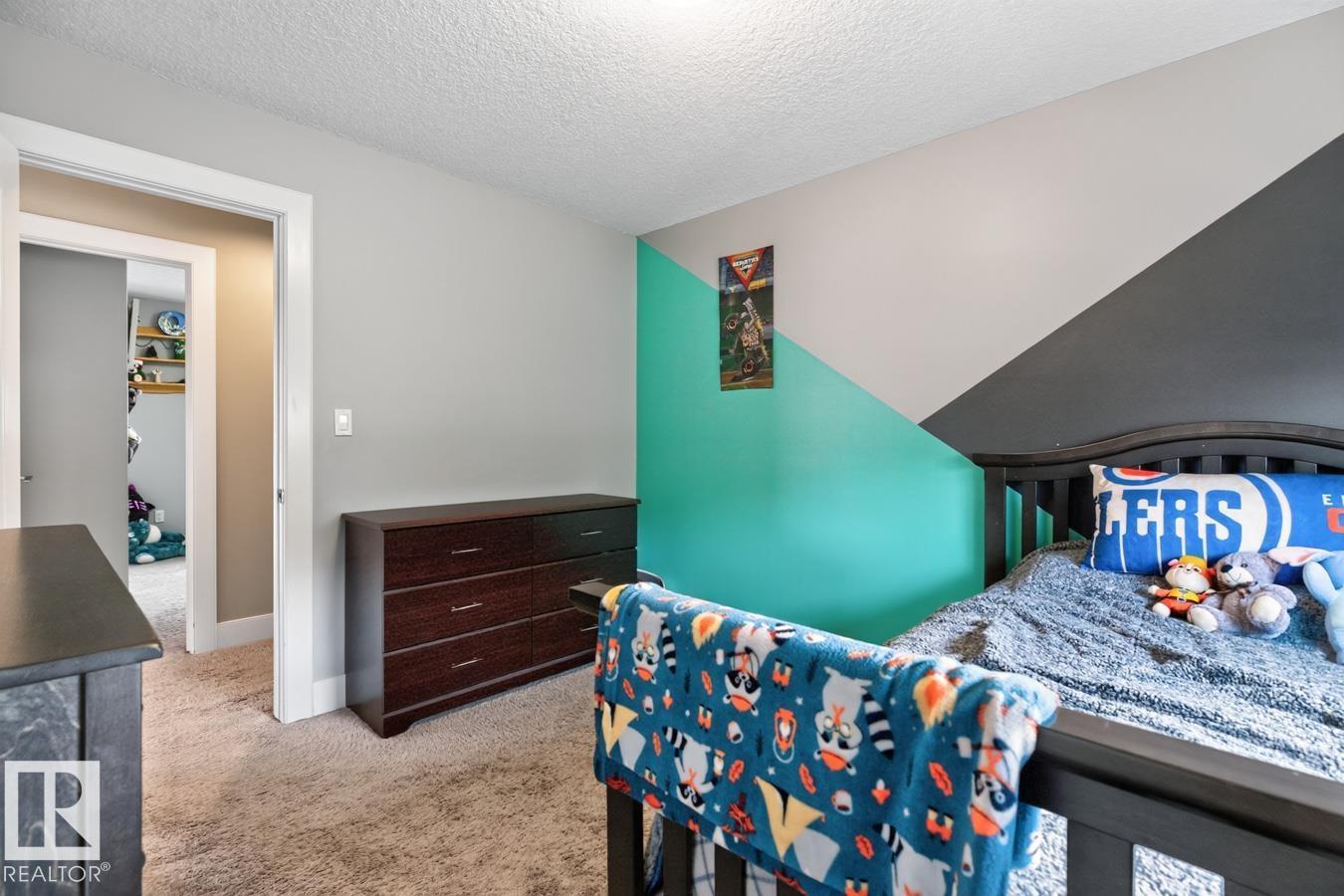 77 CARAGANA WY - Image 30