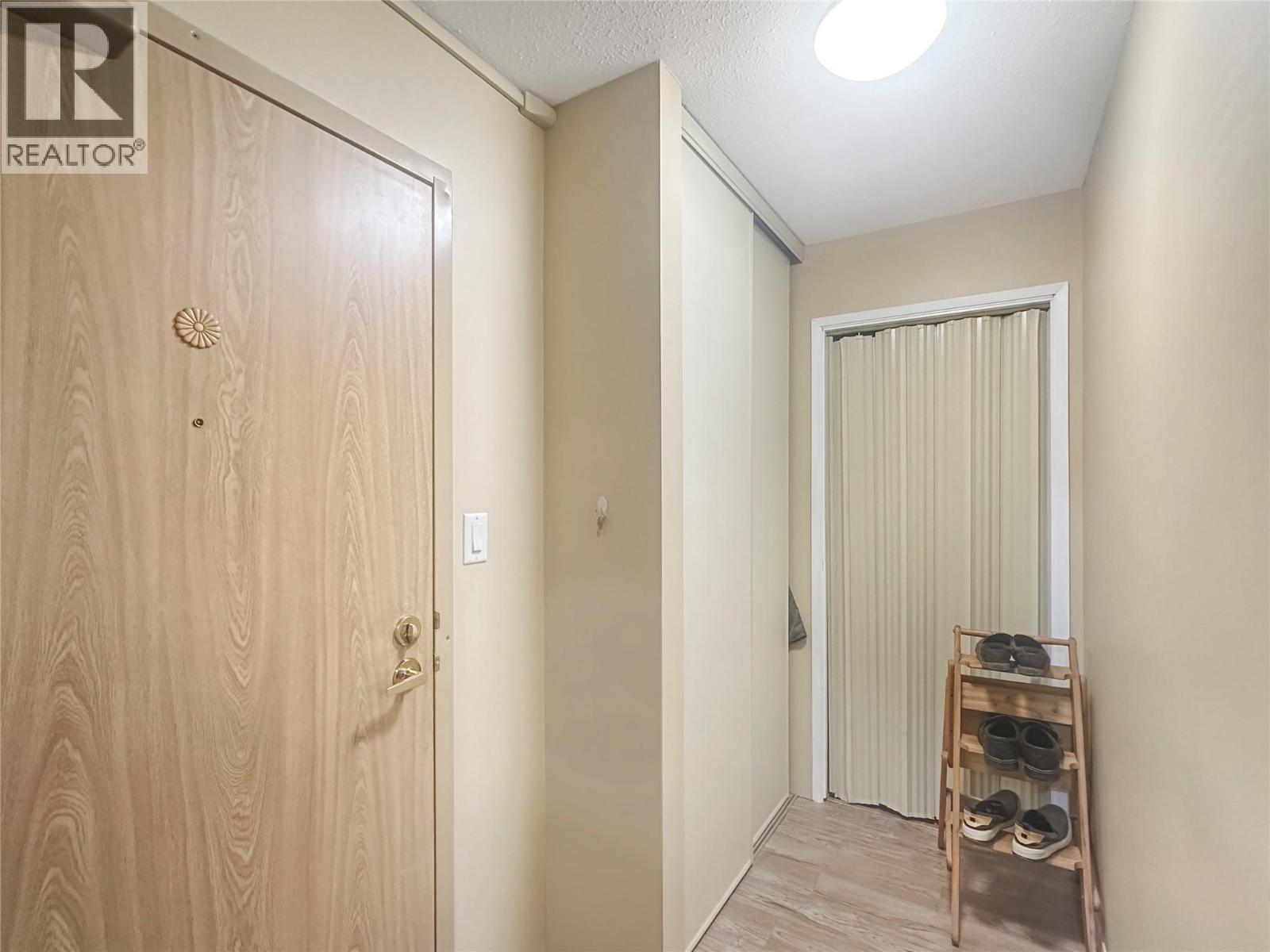 #211 337 MCKINNEY Road - Image 15