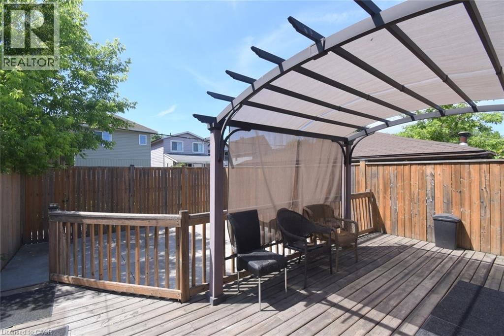 185 ROSSLYN Avenue N - Image 33