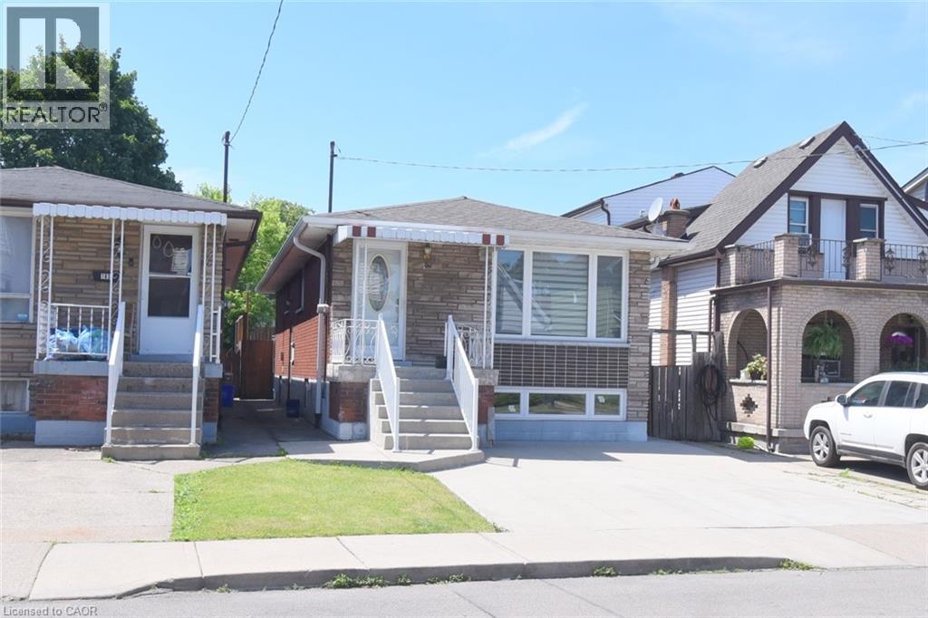 185 ROSSLYN Avenue N - Image 34