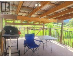 169 Wood Road, Vavenby, BC V0E3A0 Photo 24