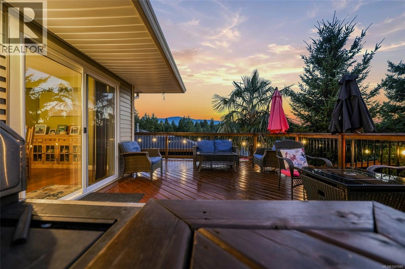 5161 Owlstone Pl, Nanaimo