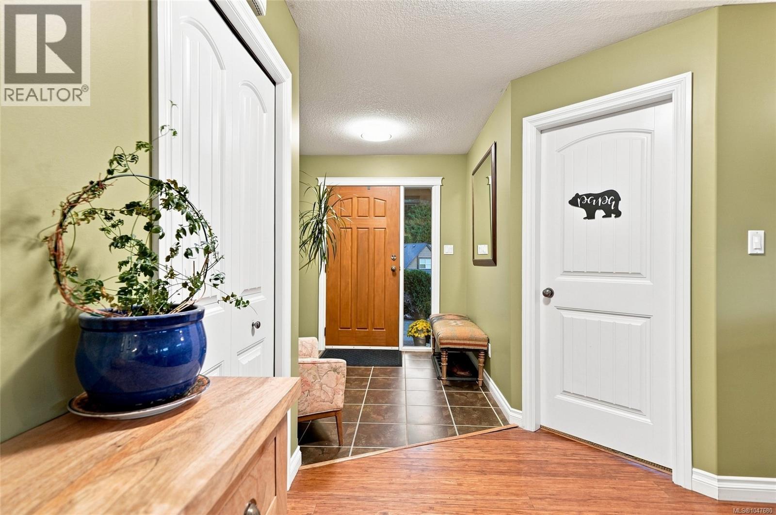 5161 Owlstone Pl, Nanaimo