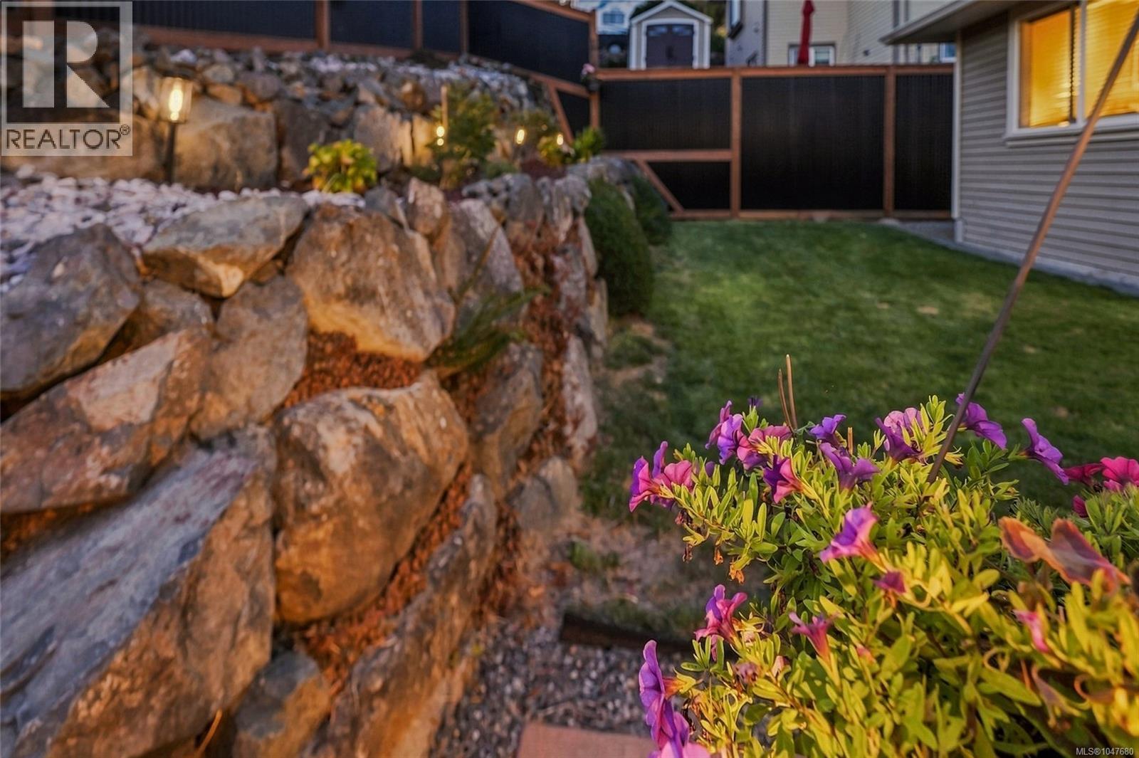 5161 Owlstone Pl, Nanaimo