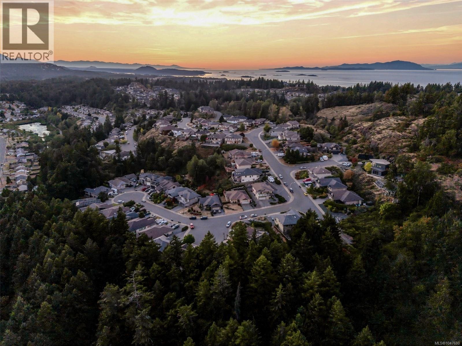 5161 Owlstone Pl, Nanaimo