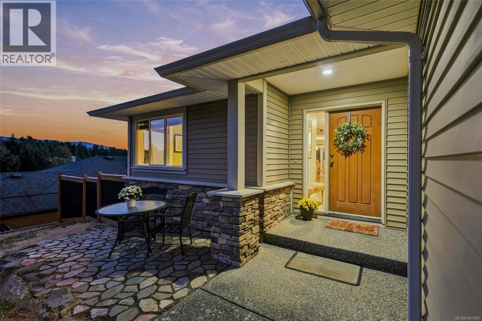 5161 Owlstone Pl, Nanaimo