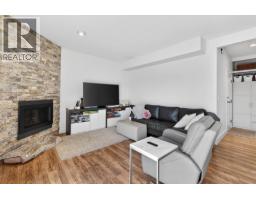 5pc Bathroom - 2338 Dunrobin Place, Kamloops, BC V1S1W1 Photo 15