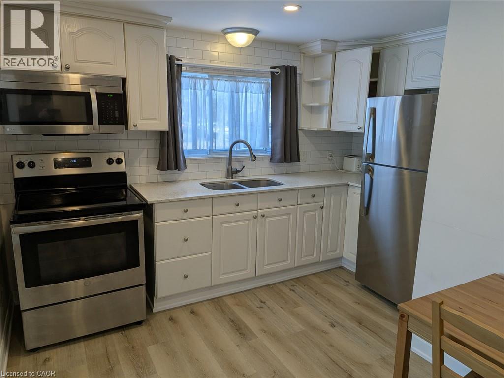 3 MAITLAND Avenue - 9