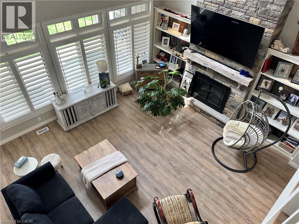 3176 LAKESHORE Road - Image 31