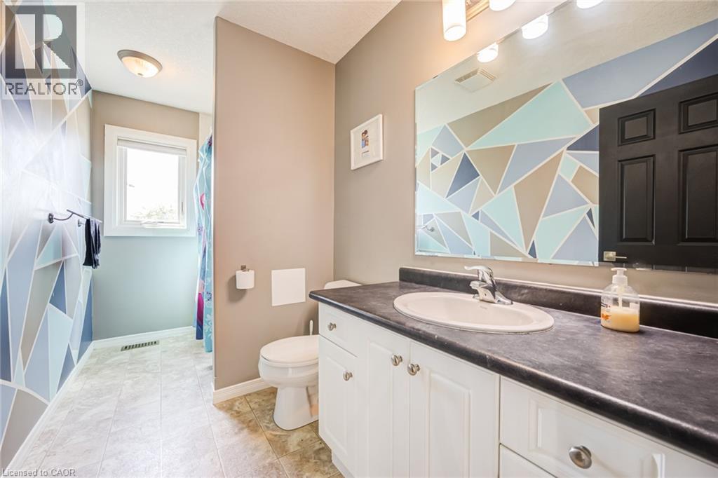 944 PARKVALE Court - Image 35