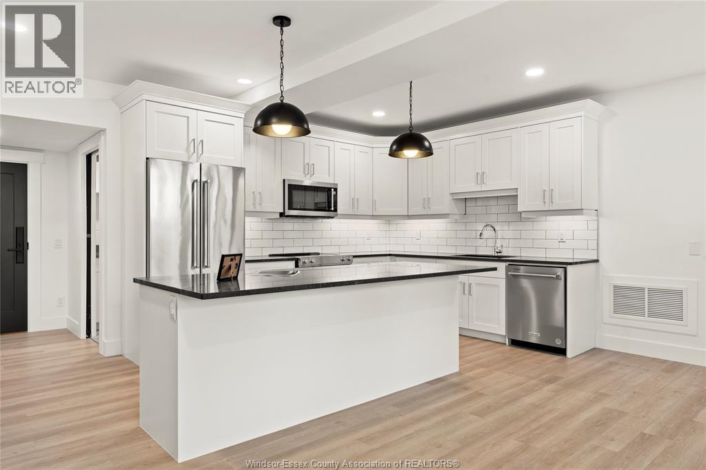 #104 247 BROCK STREET - 22
