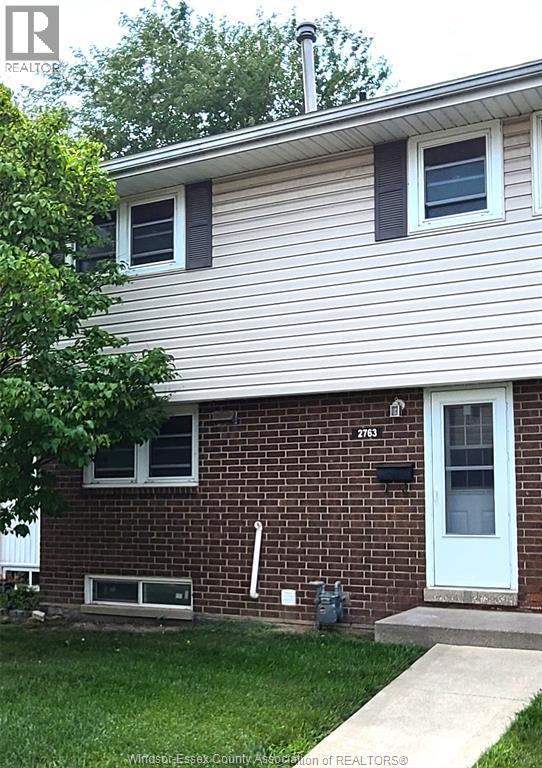 2763 MEADOWBROOK LANE Unit# 14