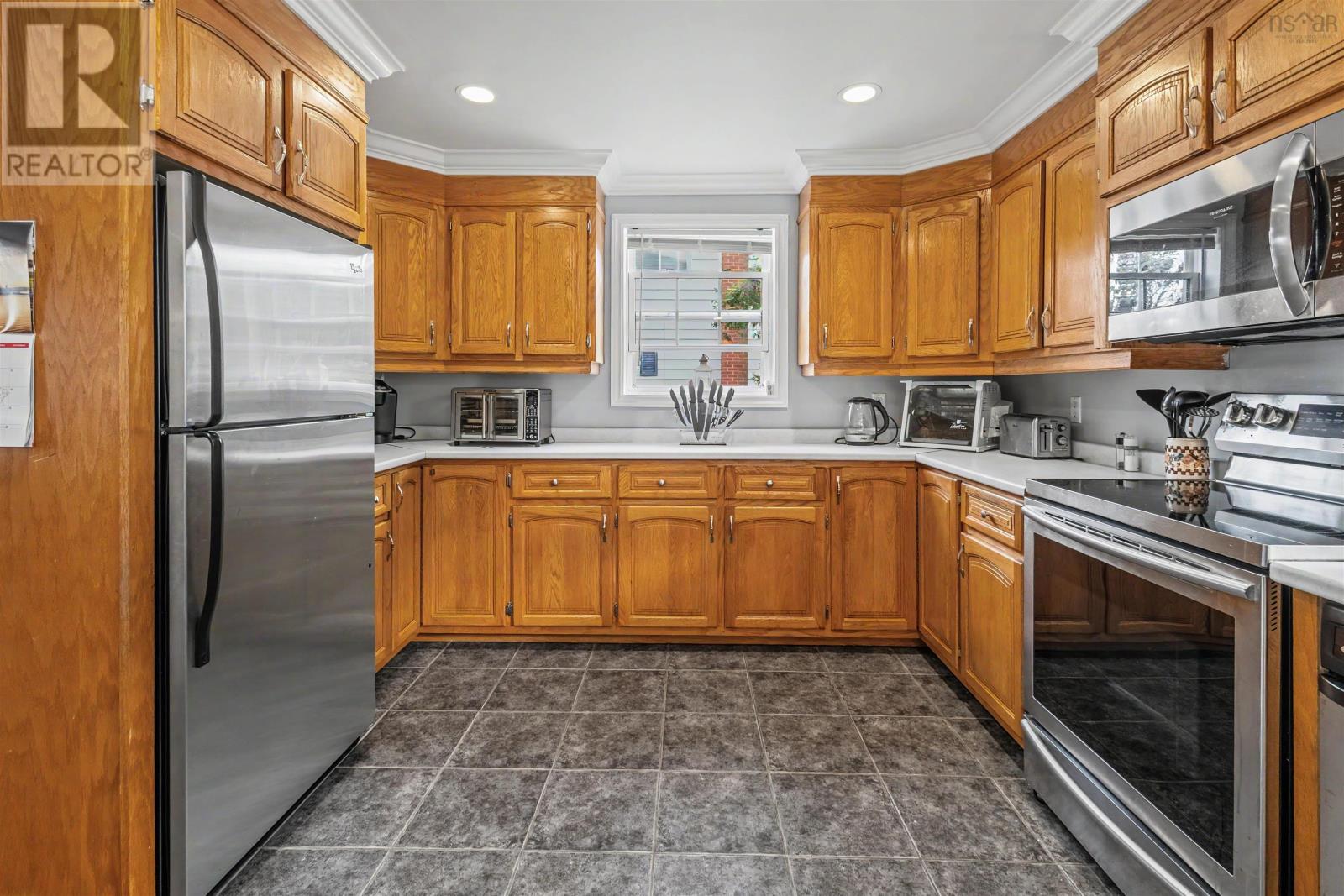 3460 Ellsworth Avenue - 19