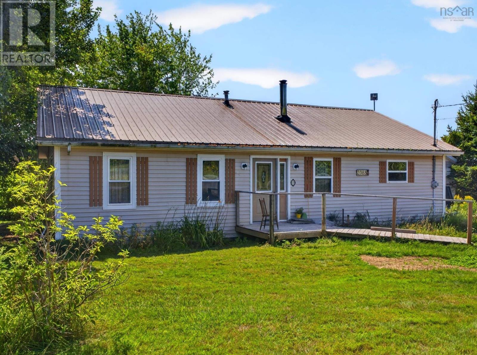 2088 MALAGASH Road - 1