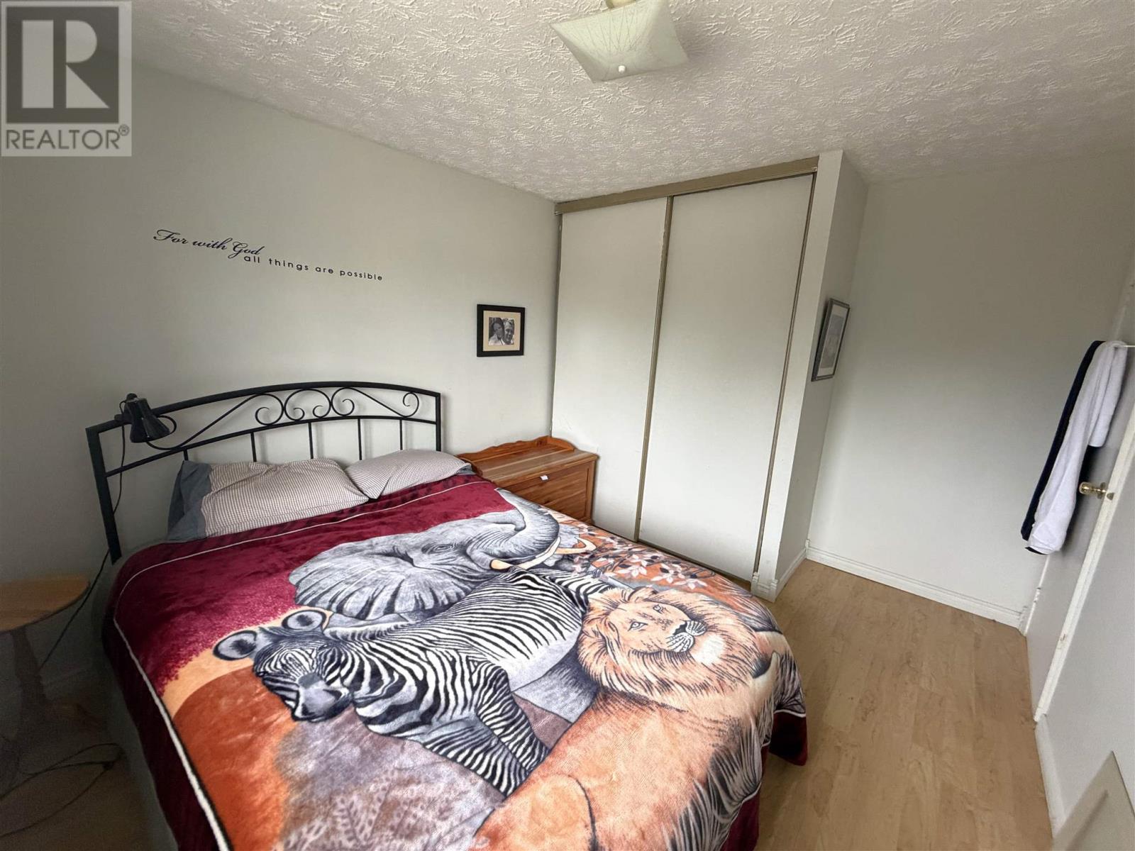 3 Stewart CRES - 15