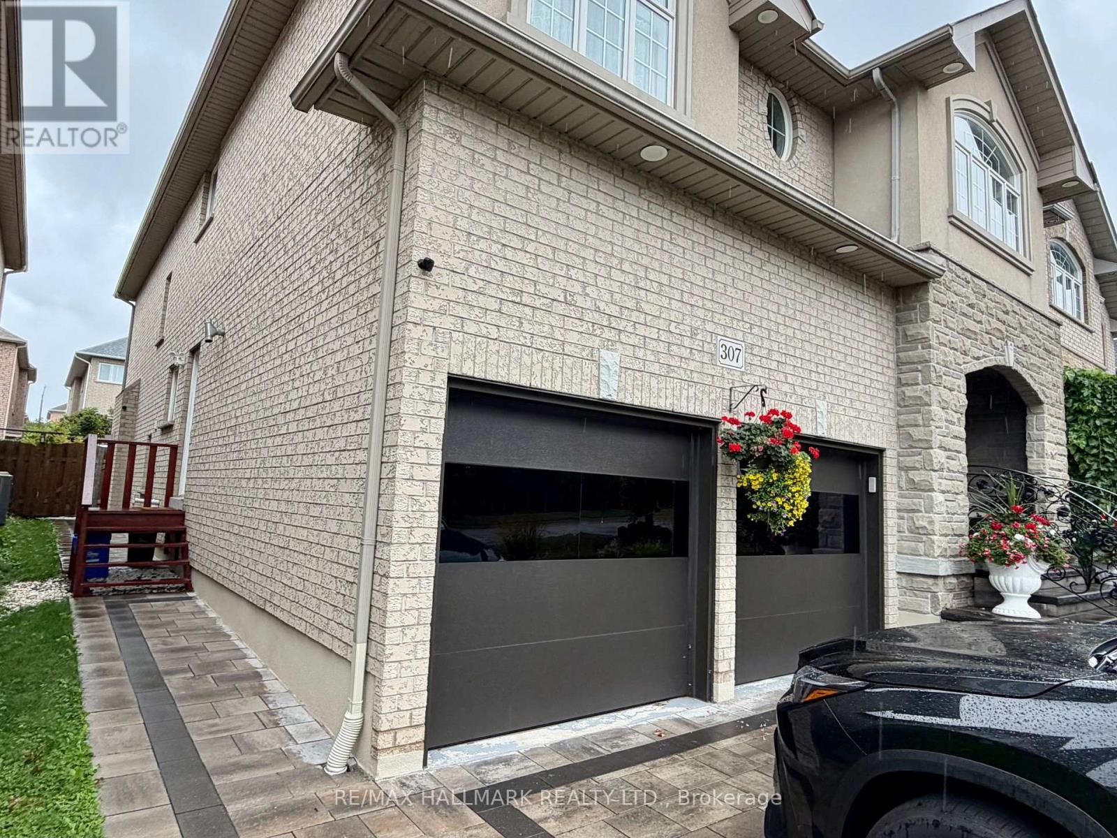 Listing photo of BASEMENT - 307 WELDRICK ROAD E