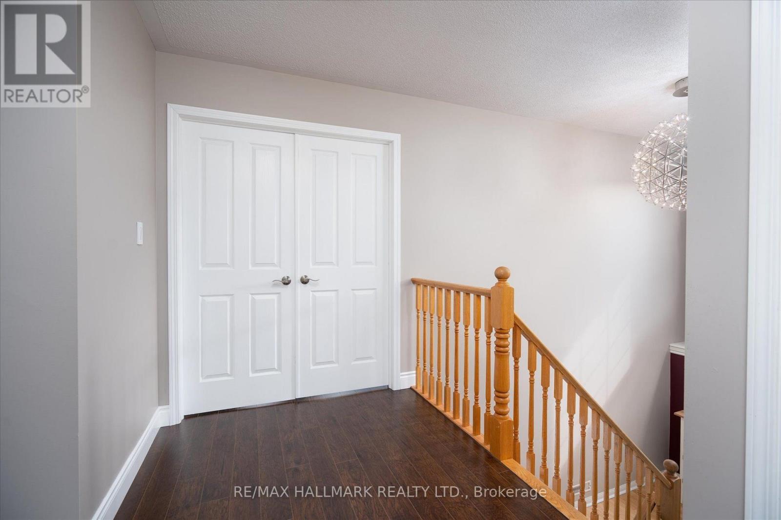 32 REDCASTLE STREET - Image 26