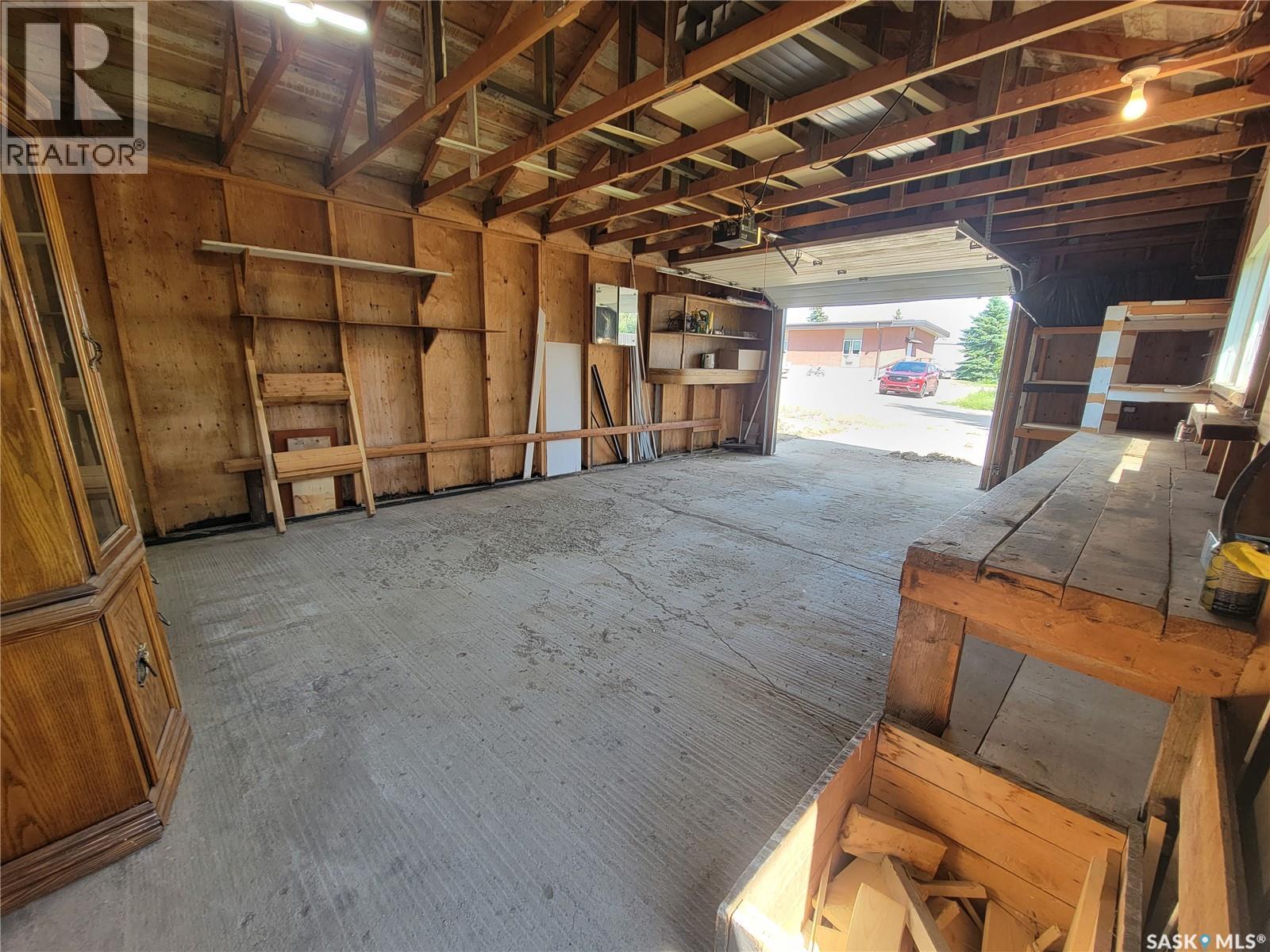 5107 Leader STREET - Image 36