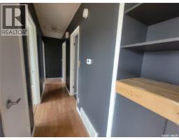 Family room - 5107 Leader Street, Macklin, SK S0L2C0 Photo 9