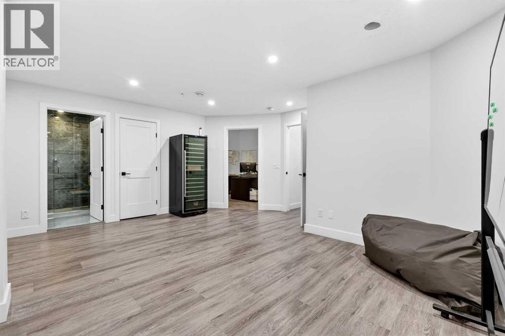 13 Cranarch Place SE - 36