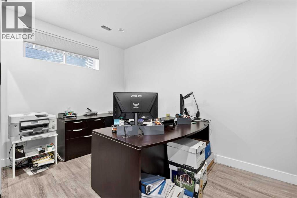 13 Cranarch Place SE - 39