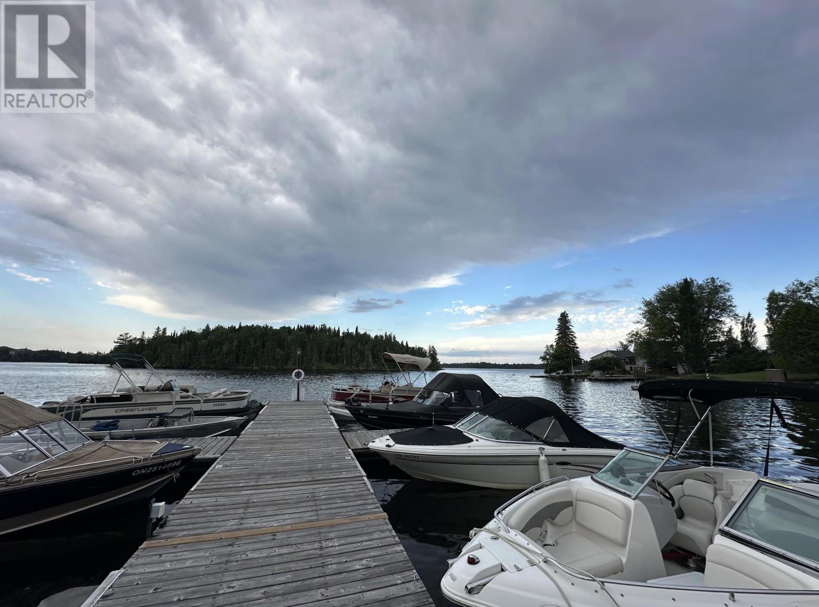 604 - 5 Bay Road - Image 31