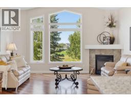 111 Invermere Close - photo 1
