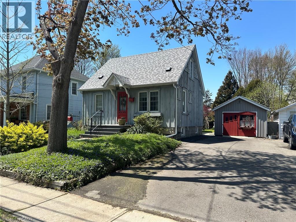 618 PINE Street - 6