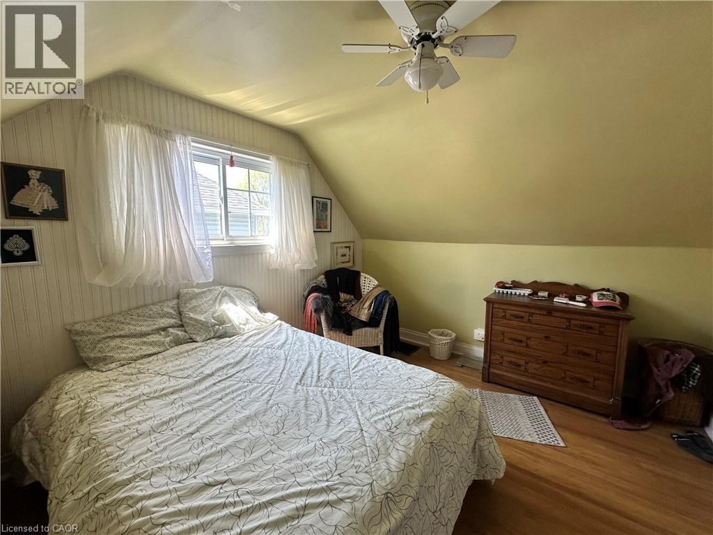 618 PINE Street - 22